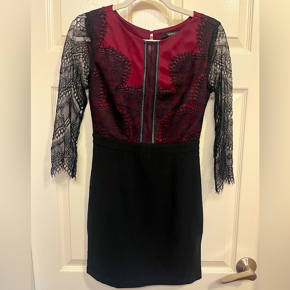 Black and Maroon Lace Sleeve Dress - Picture 1 of 4